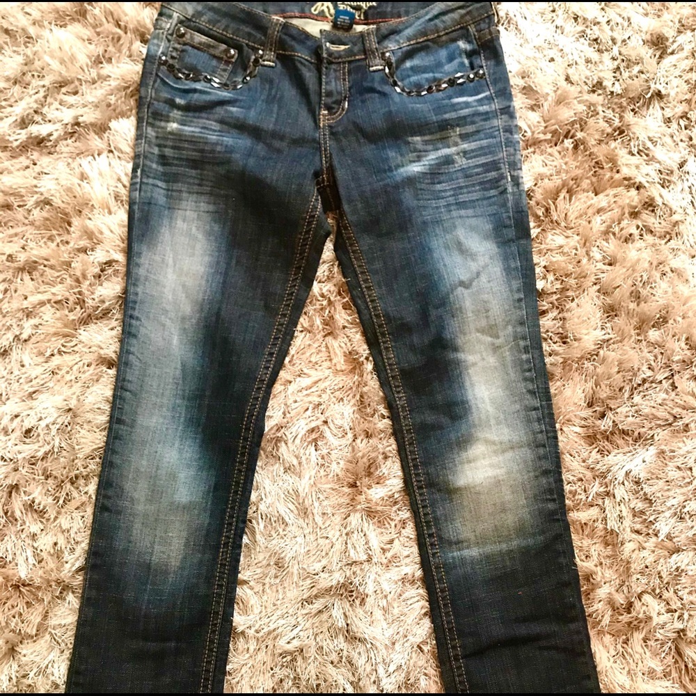 New Antique Rivet Jeans